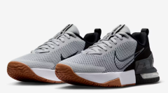 Obuv Nike Air Max Alpha Trainer 6 mšedo černé Stabilní tréninkové tenisky s Air Max tlumením a odolnou podrážkou