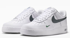 Boty NIKE Air Force 1 white unisex Legenda v bílé se svěžím zeleným detailem